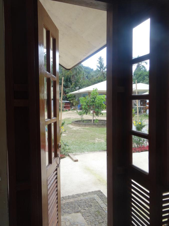 Tay Lelong'S Pension House Taytay  Exterior photo